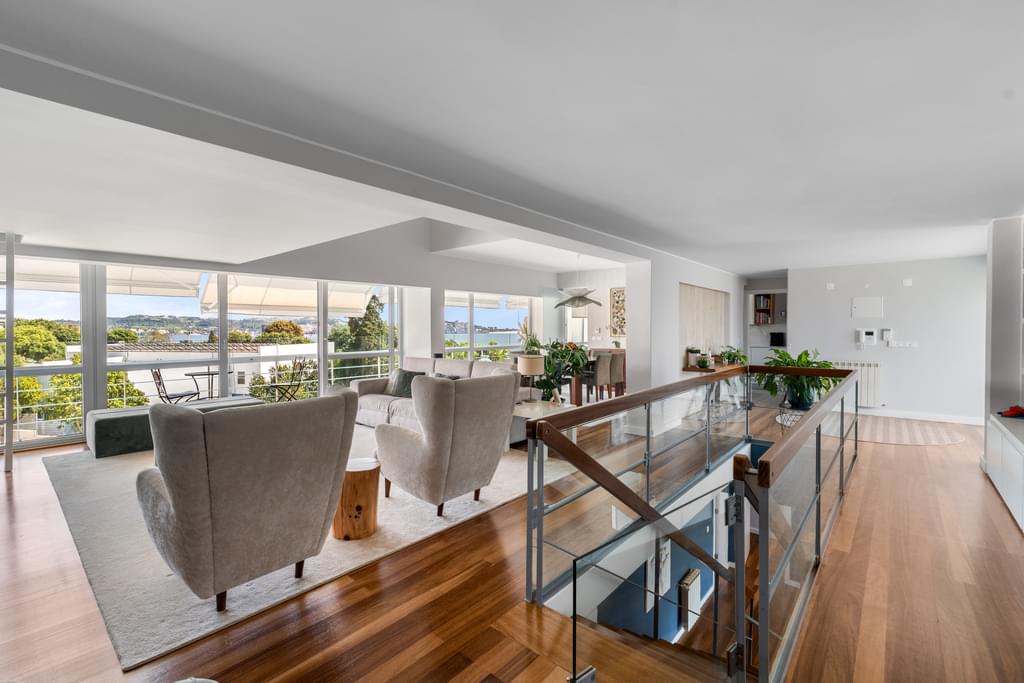 4 Bedroom Apartment with garden, Algés, Oeiras