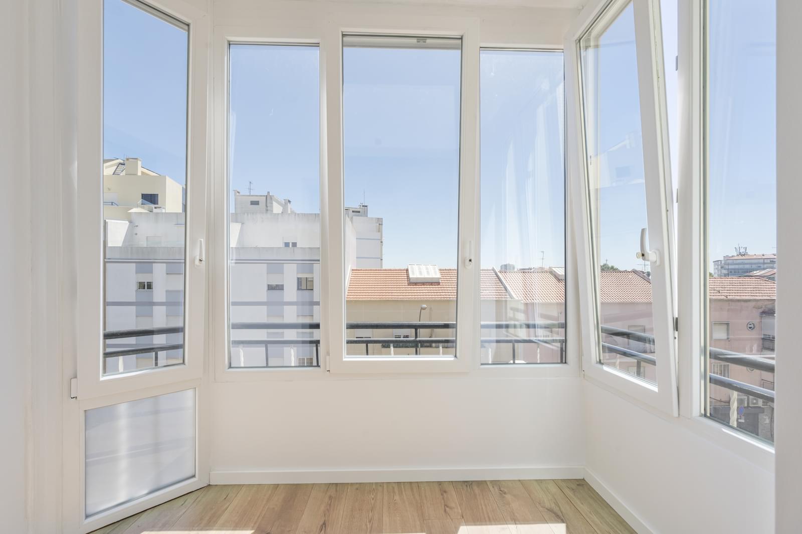 Apartamento T3 com varanda, Linda-a-Velha, Oeiras - Imagem 12
