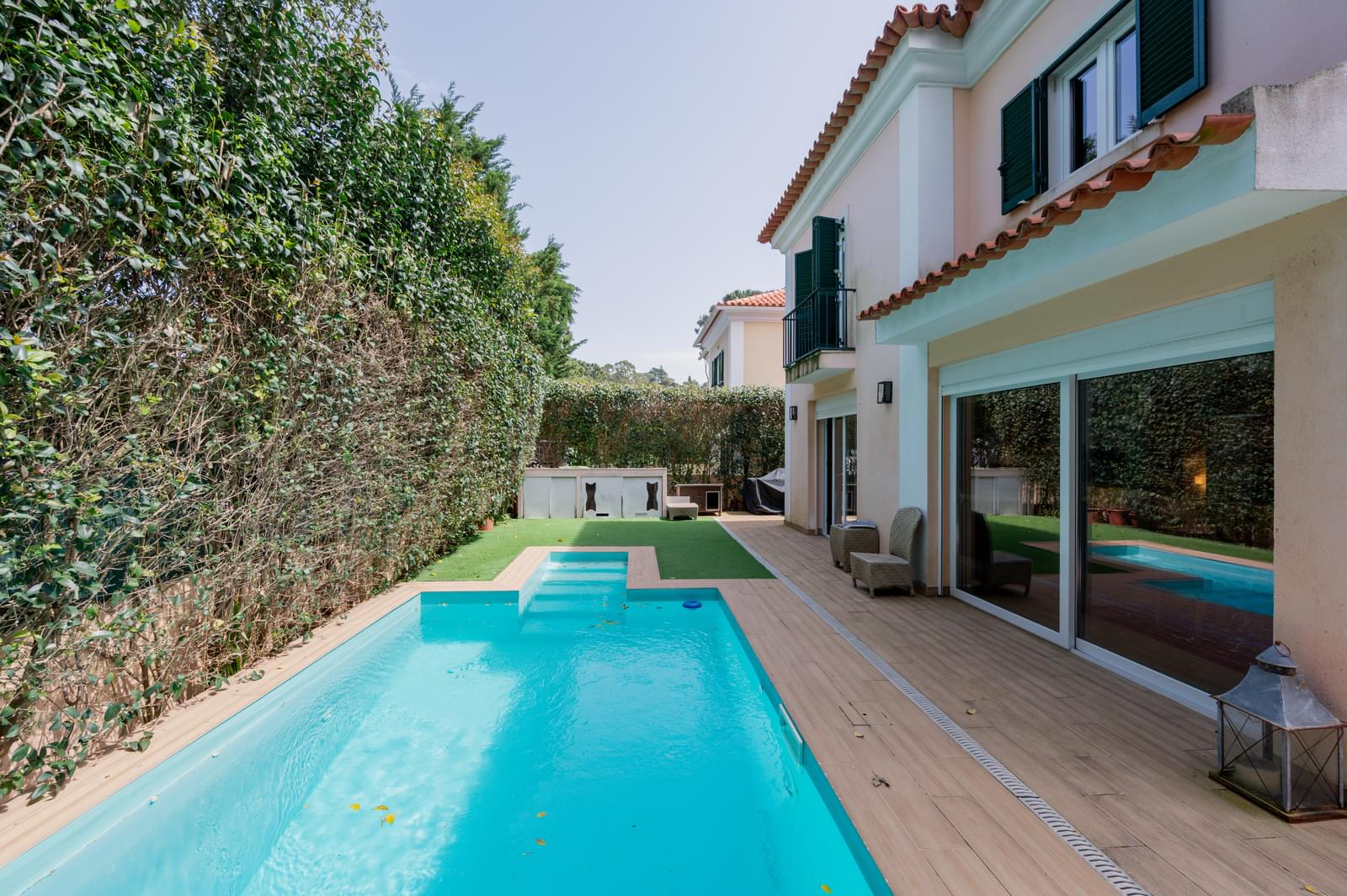 Moradia T3 com piscina, Estoril, Cascais - Imagem 1