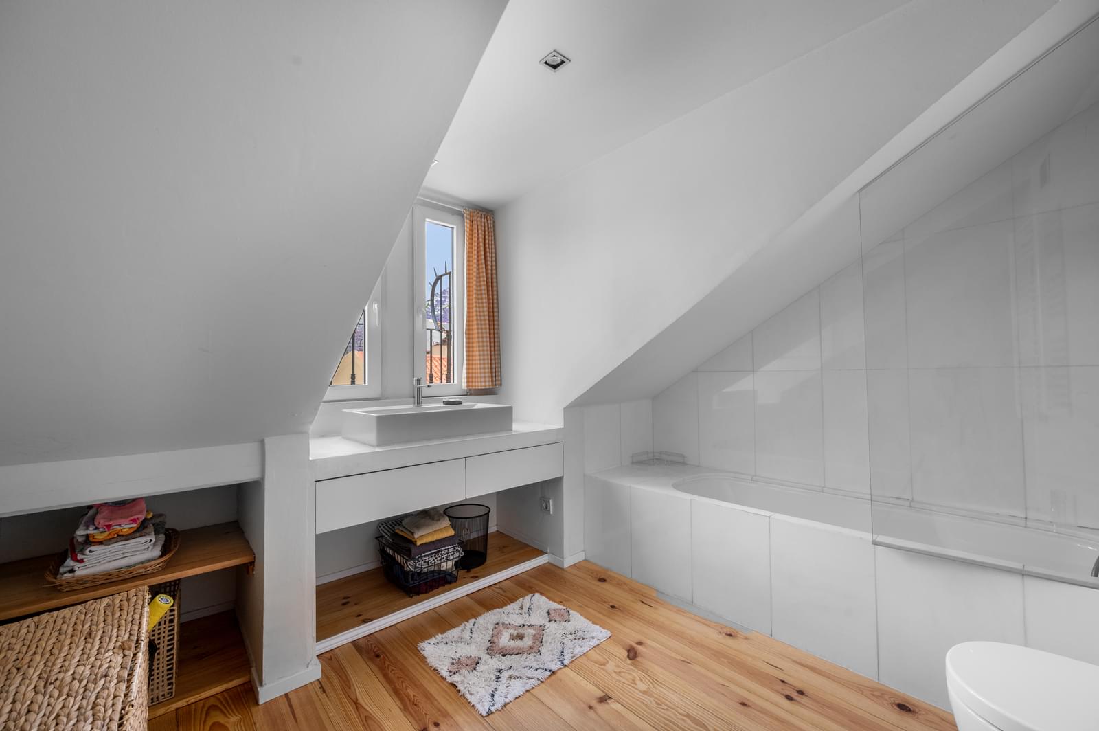 2 Bedroom Apartment/Flat's Image 20