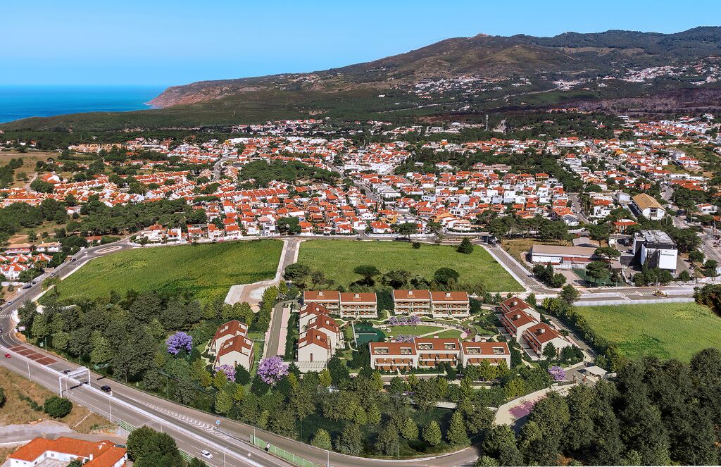 2 Bedroom Duplex with parking, Aldeia de Juzo, Cascais