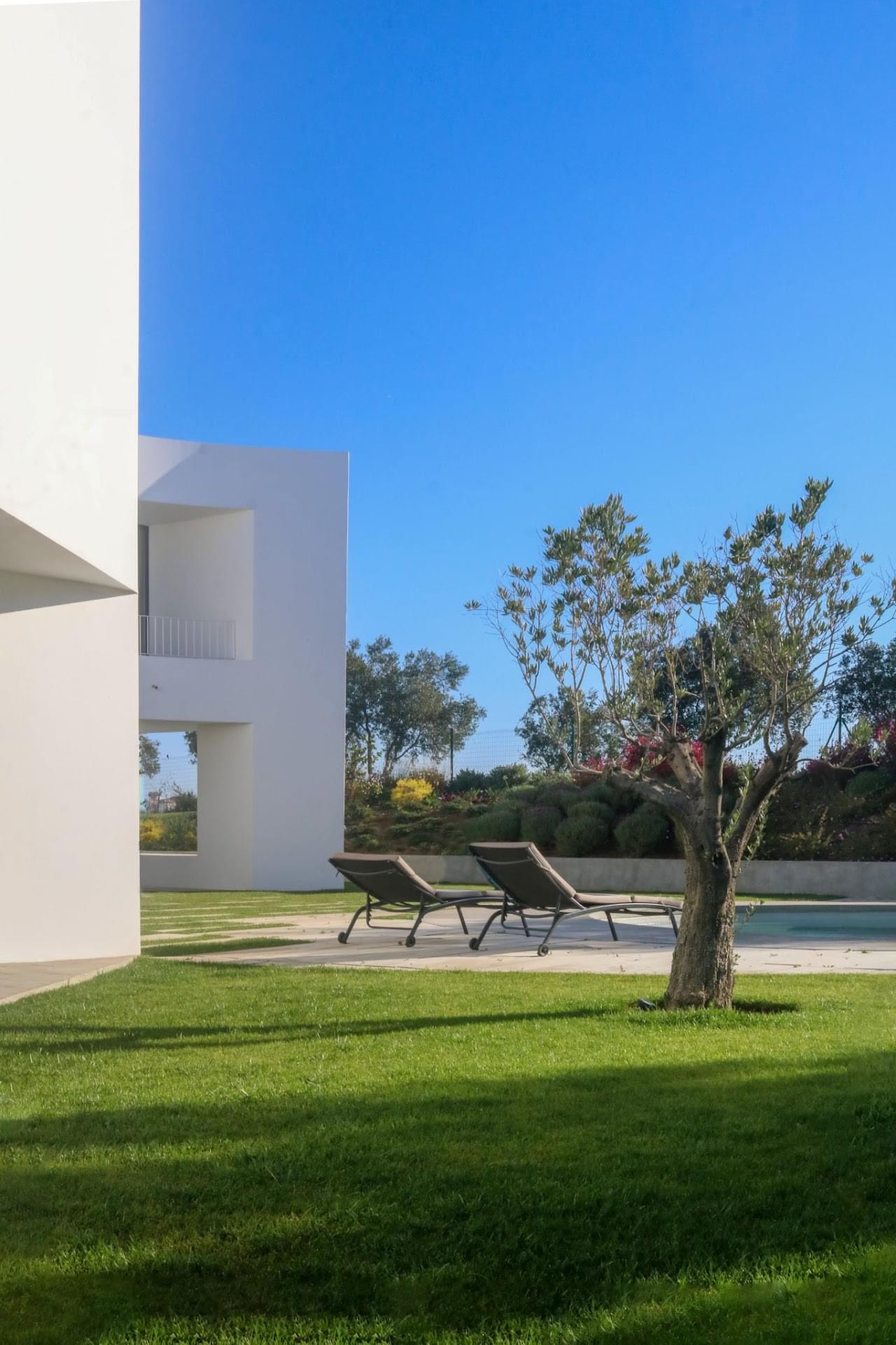 5 Bedroom Villa/Townhouse's Image 16