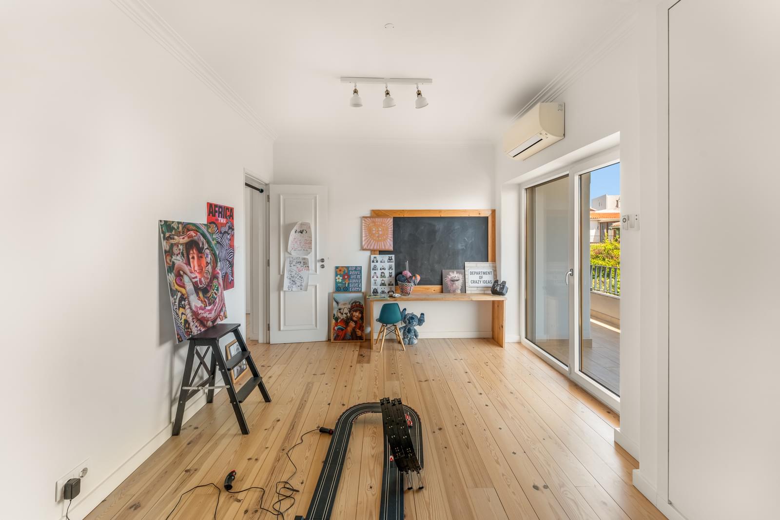 5 Bedroom Villa/Townhouse's Image 11