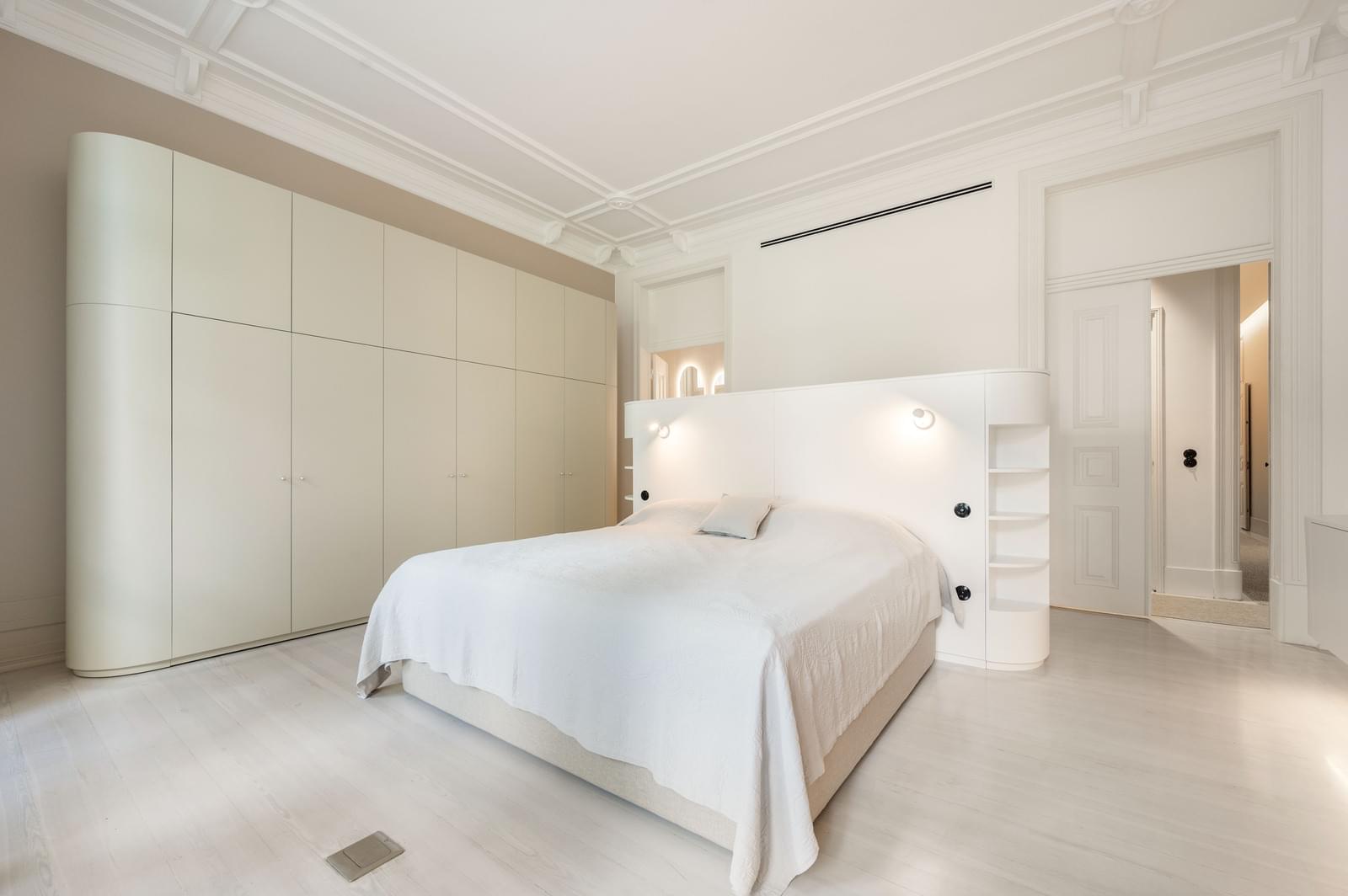 4 Bedroom Apartment/Flat's Image 37