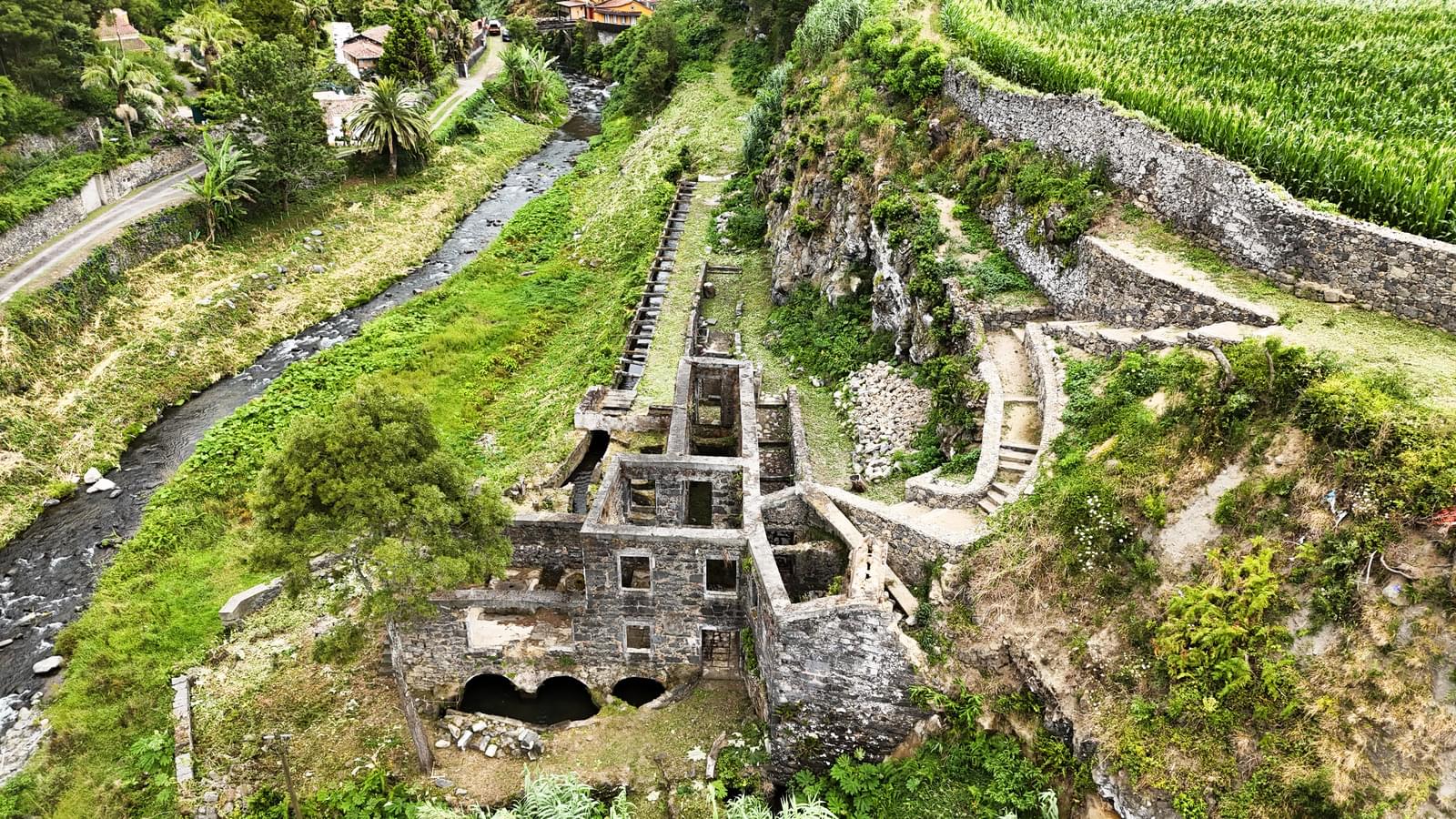 Mãe de Água - Ilha de São Miguel - Image 35