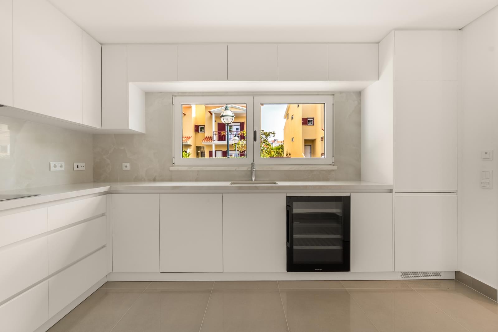 4 Bedroom Villa/Townhouse's Image 5