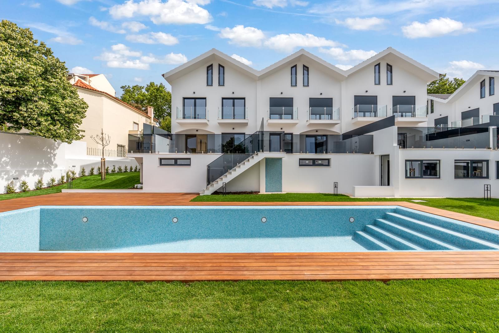 4 Bedroom Villa/Townhouse's Image 12