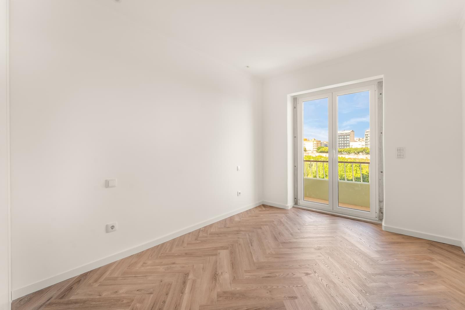 2 Bedroom Apartment/Flat's Image 7