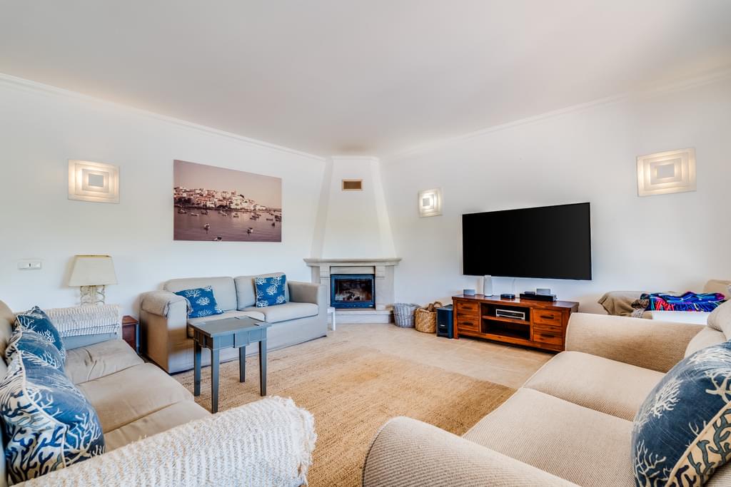 4 Bedroom Detached house with swimming pool, Ferragudo, Lagoa 3329256985