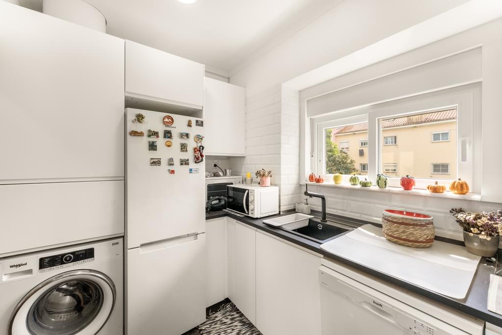 2 Bedroom Apartment, Alvalade, Lisboa