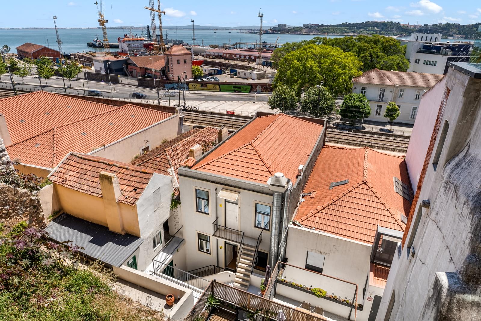 4 Bedroom Villa/Townhouse's Image 34