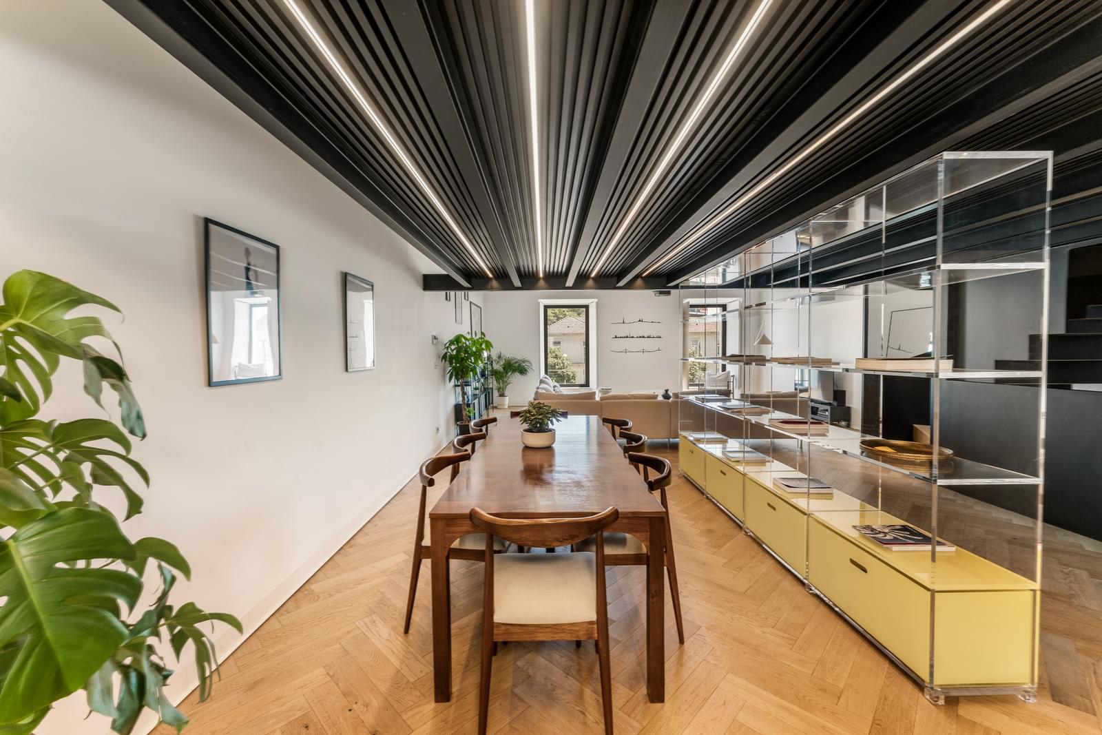 4 Bedroom Villa/Townhouse's Image 7