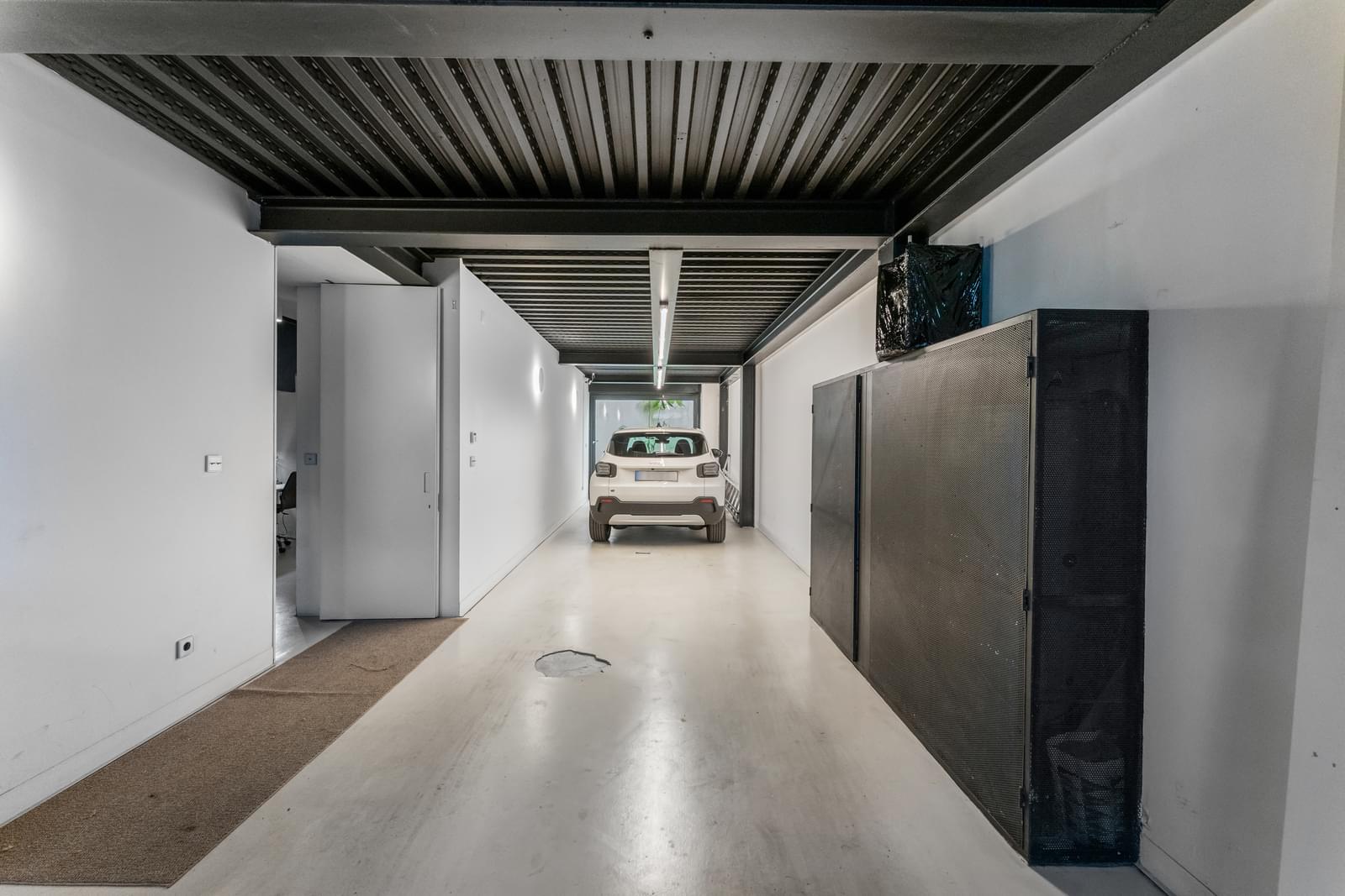 4 Bedroom Villa/Townhouse's Image 33