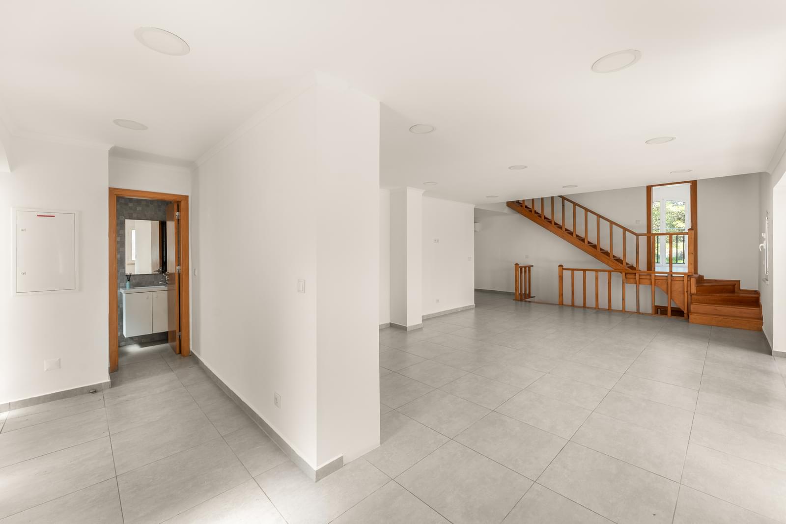 4 Bedroom Villa/Townhouse's Image 8