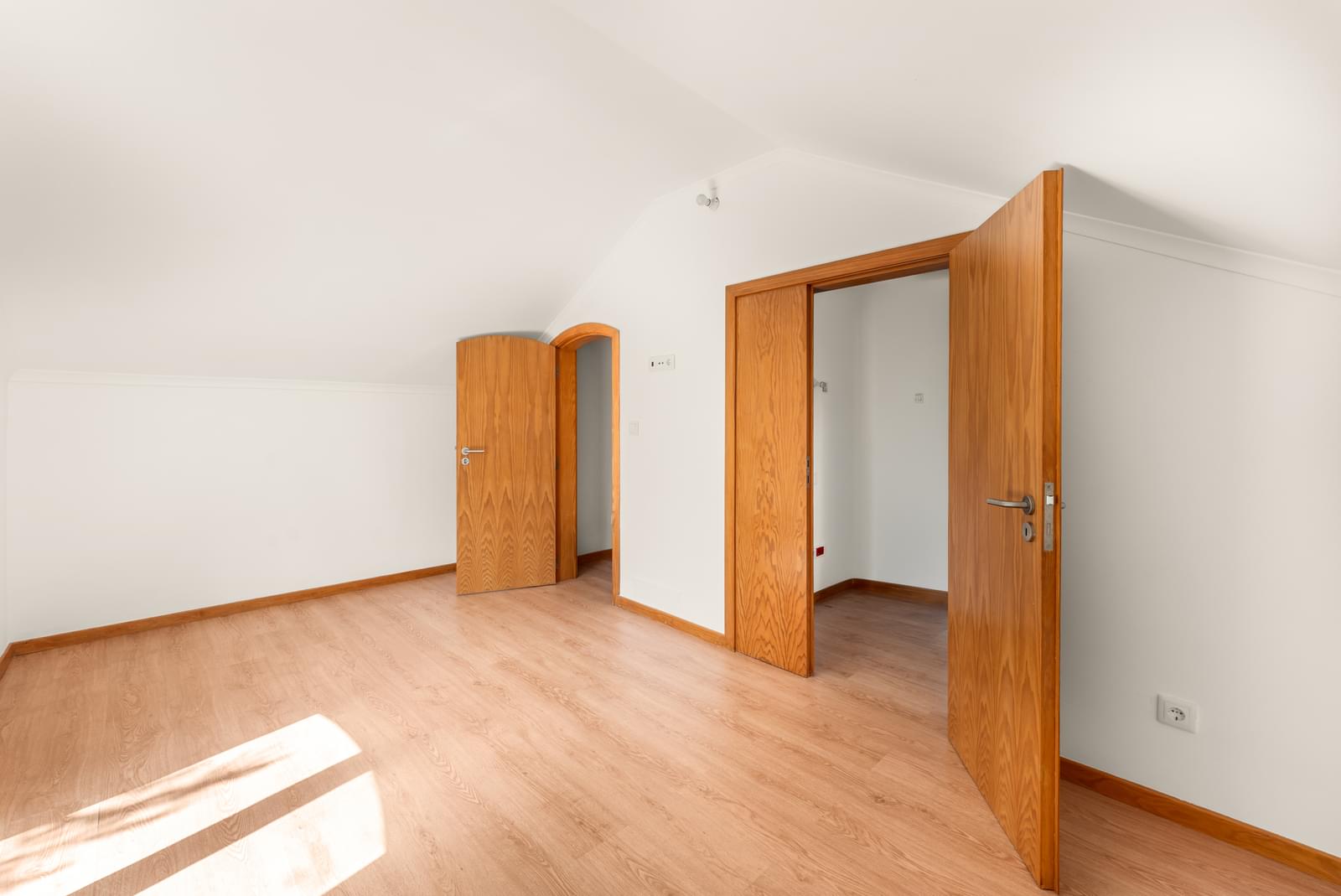 4 Bedroom Villa/Townhouse's Image 34