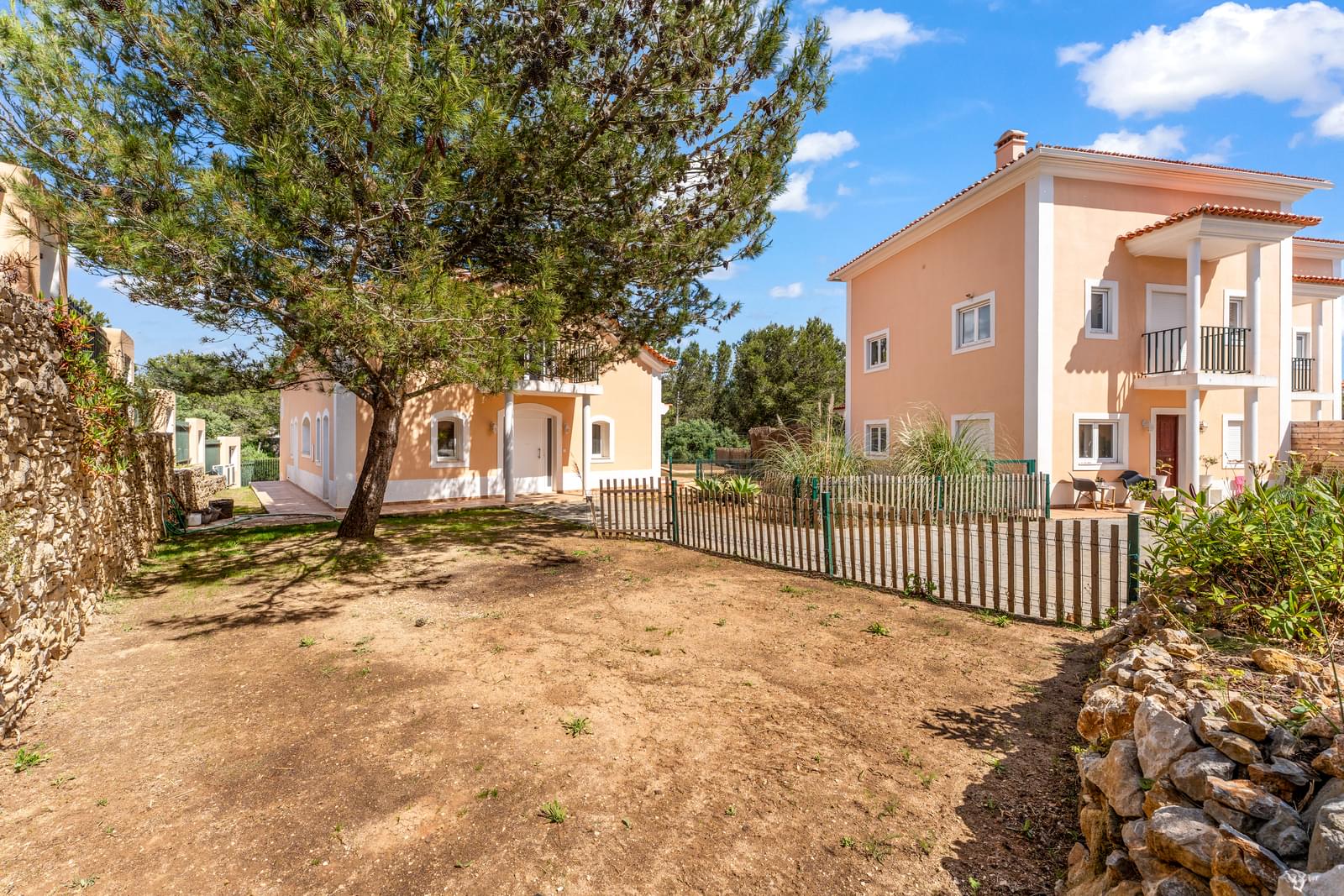 4 Bedroom Villa/Townhouse's Image 48