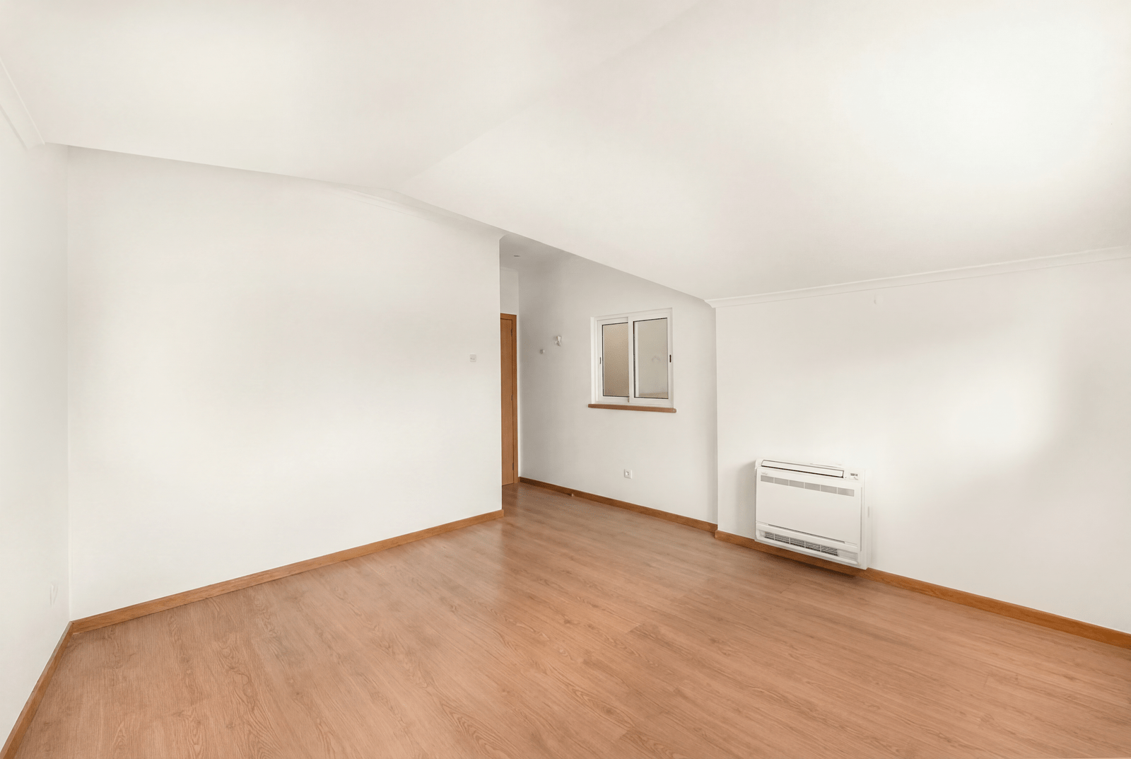 4 Bedroom Villa/Townhouse's Image 33