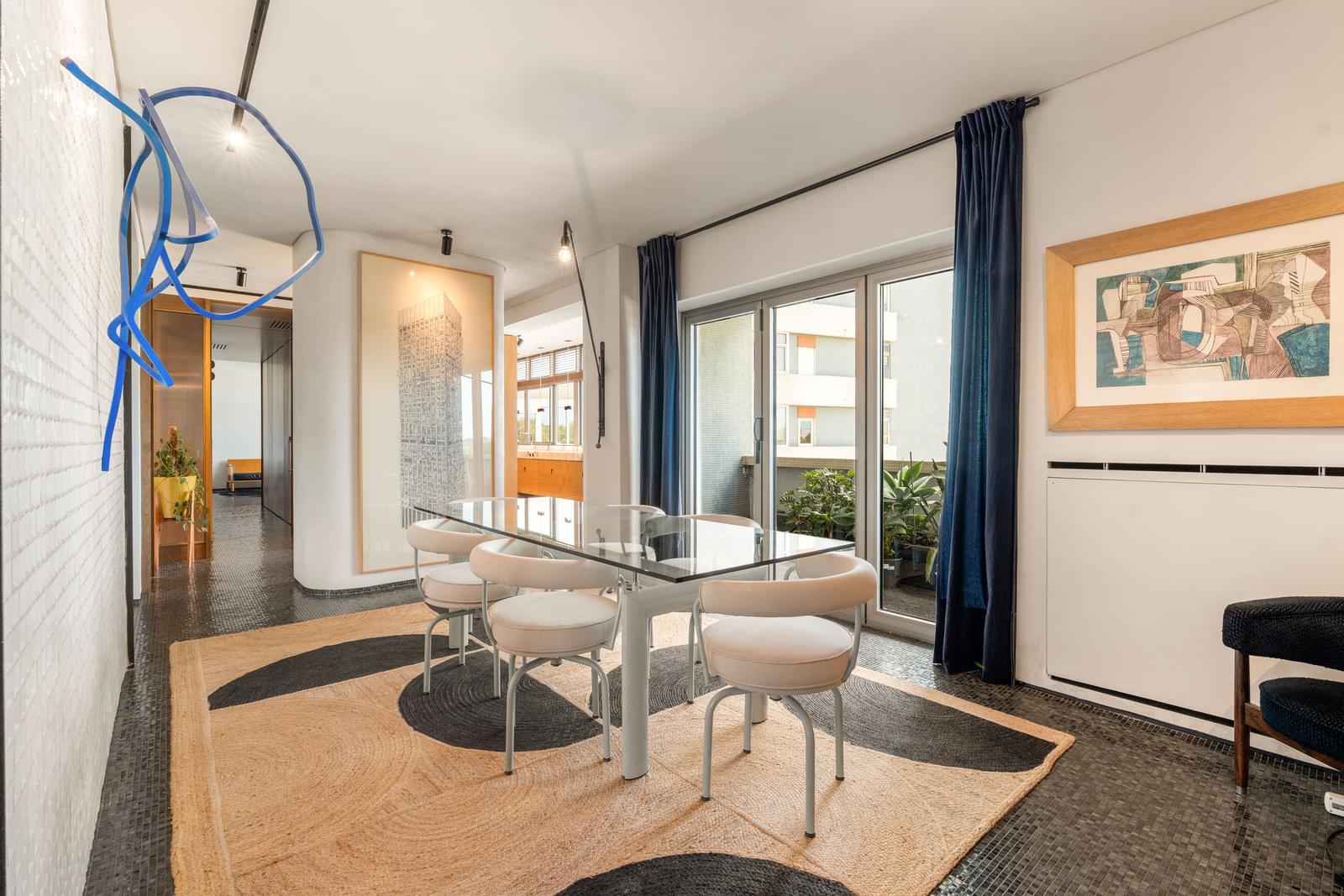 2 Bedroom Apartment/Flat's Image 5