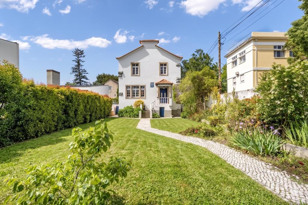 3 Bedroom Detached house with garden, Oeiras 1813456726