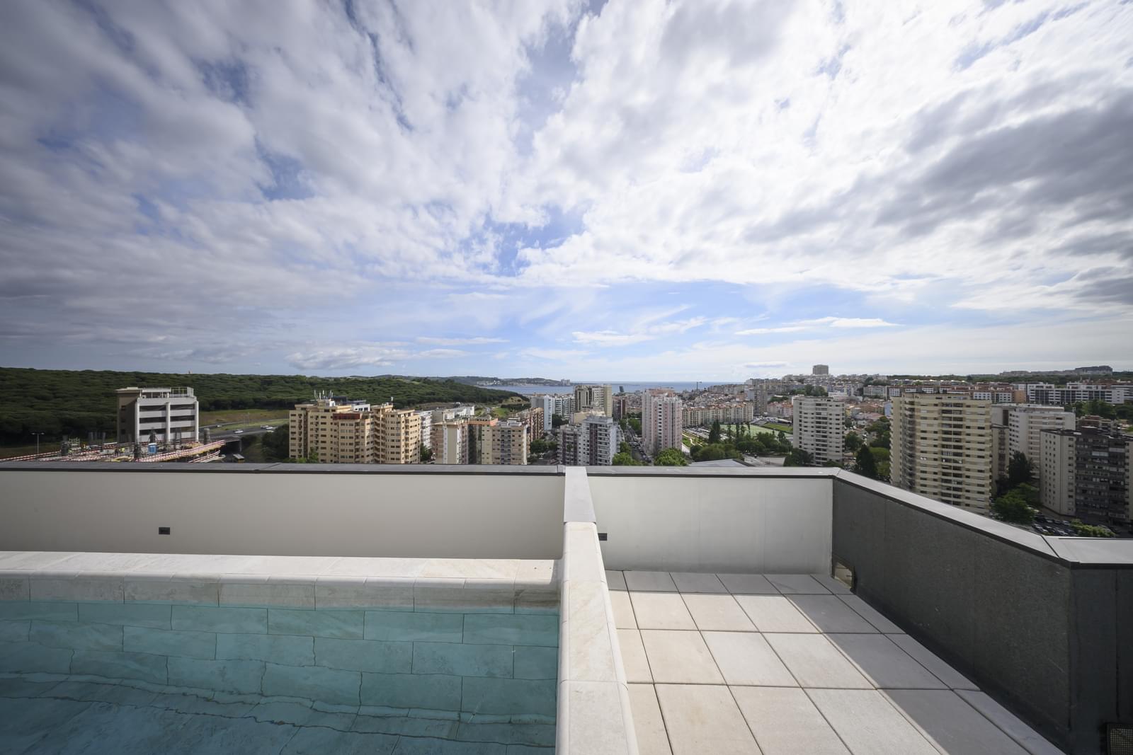 Apartamento T4 com piscina, Miraflores, Oeiras - Imagem 35