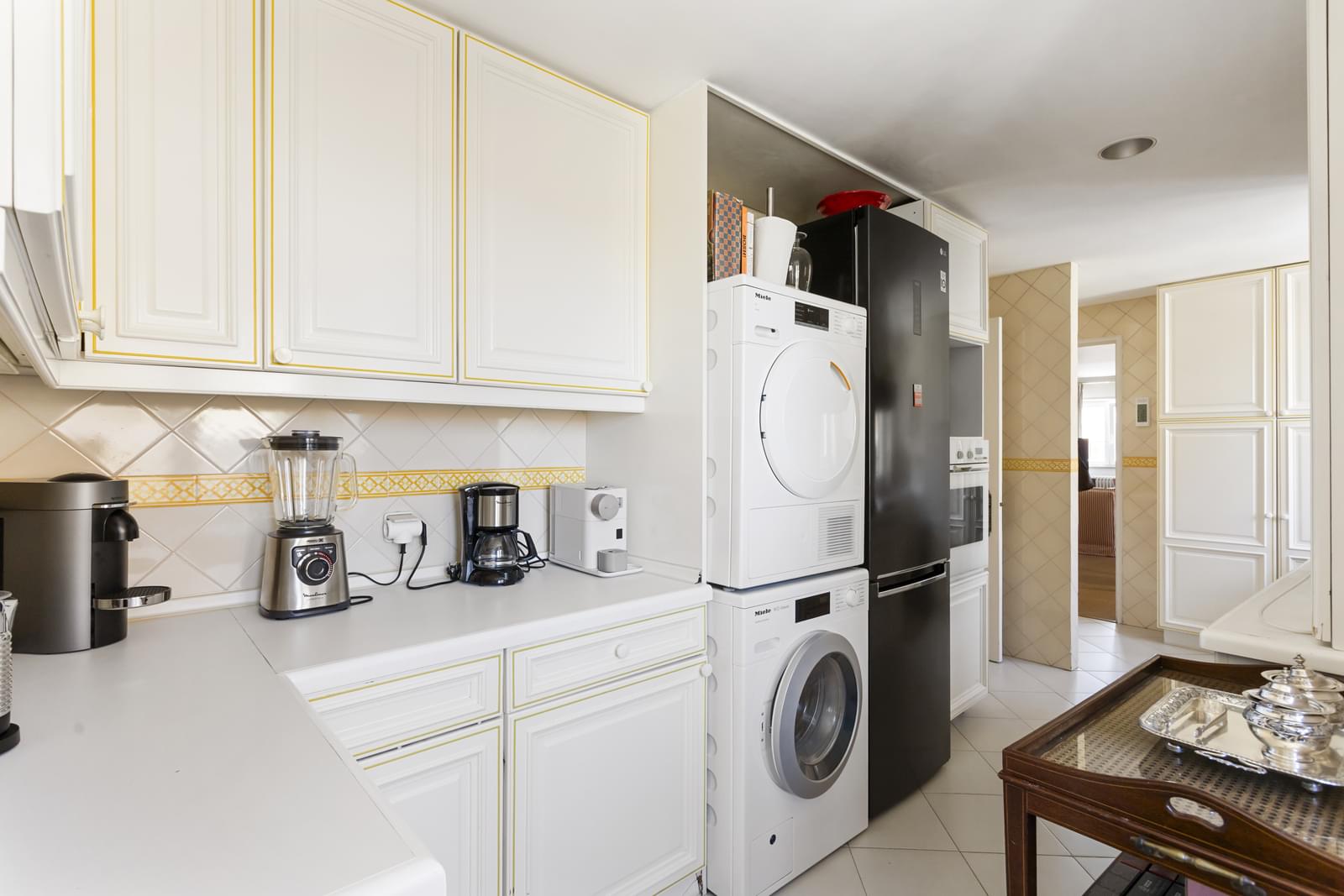 Duplex T1 + 1 com vista, Lapa, Lisboa - Imagem 9