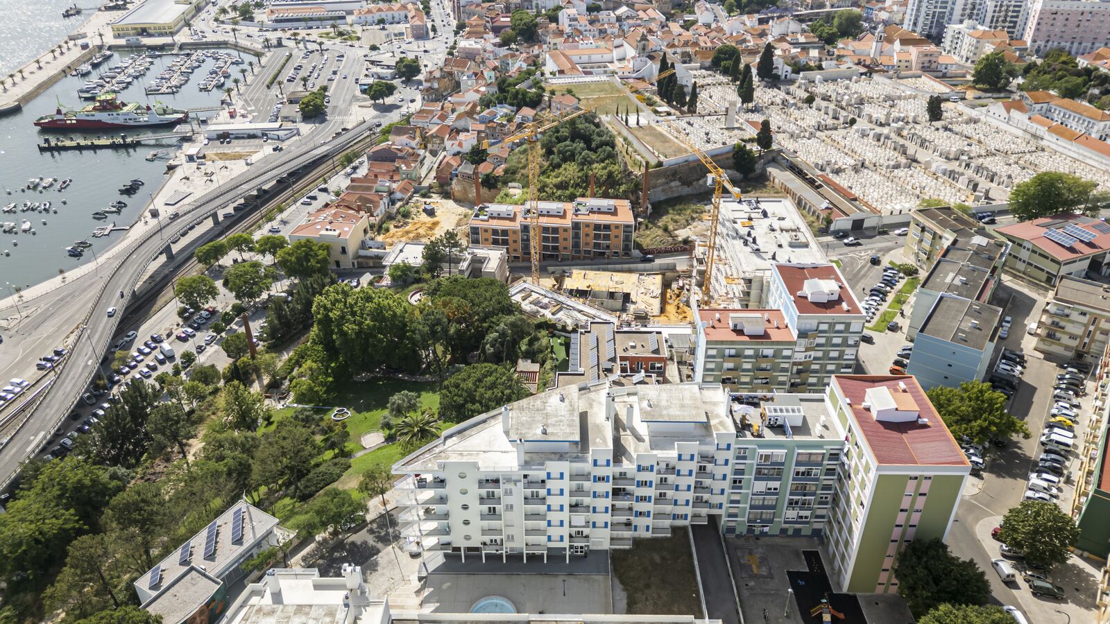 Triplex T4 com vista, Setubal - Imagem 45