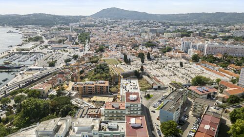 PF40513 - 4 Bedroom Triplex with a view, Setubal - Image 44