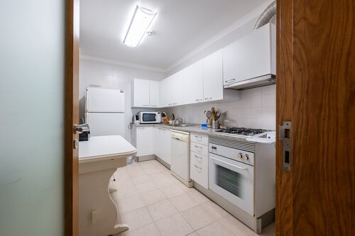 PF40514 - 2 Bedroom Apartment with a view, Setubal - Image 36