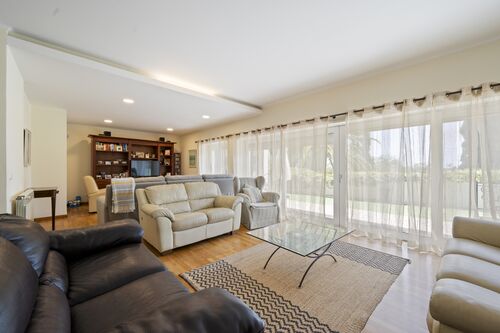 PF40515 - 4 Bedroom Apartment with a view, Setubal - Image 10