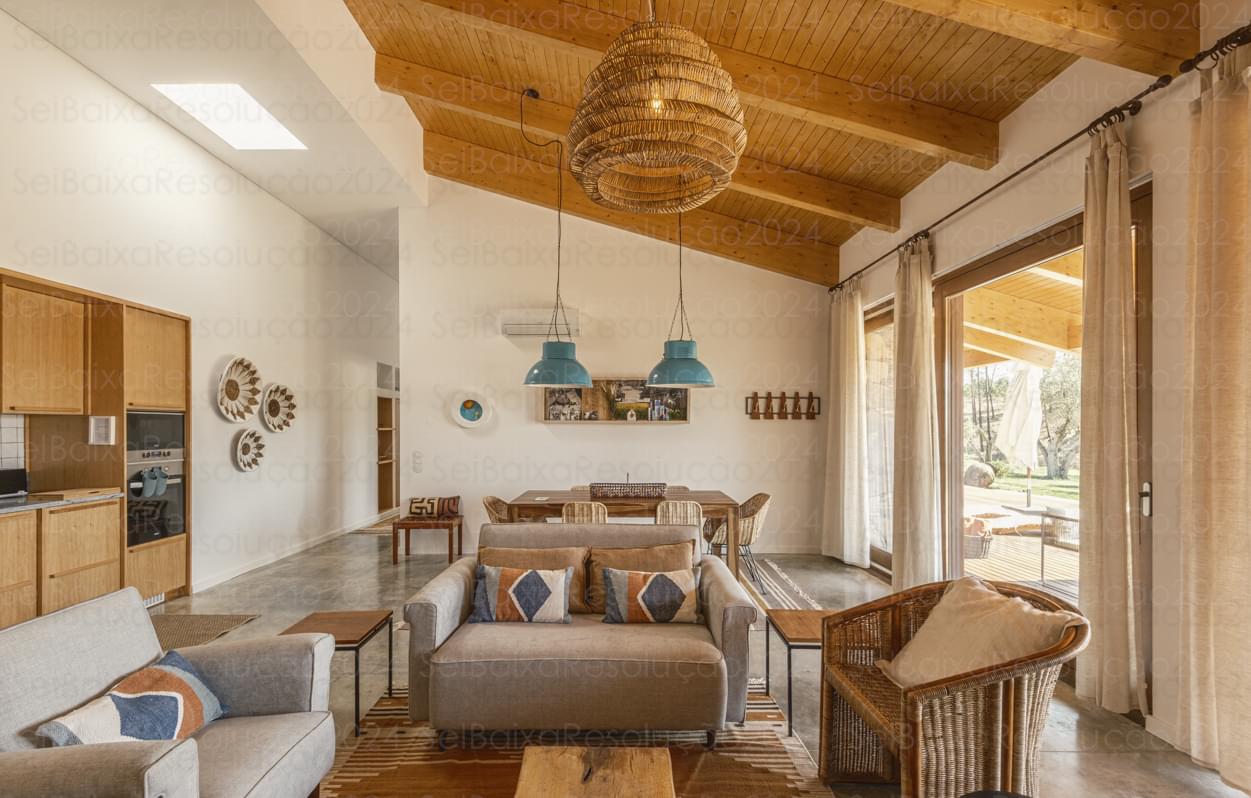8 Bedroom Farm/Ranch/Plantation's Image 12