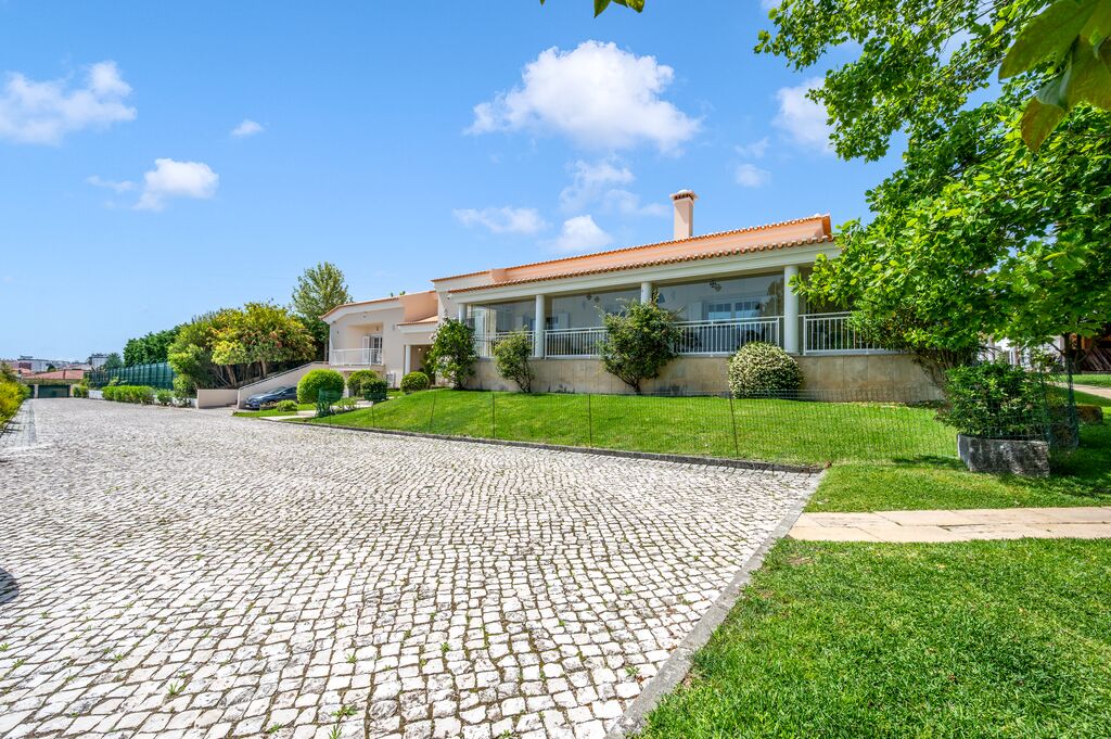 6 Bedroom House with swimming pool, Setúbal