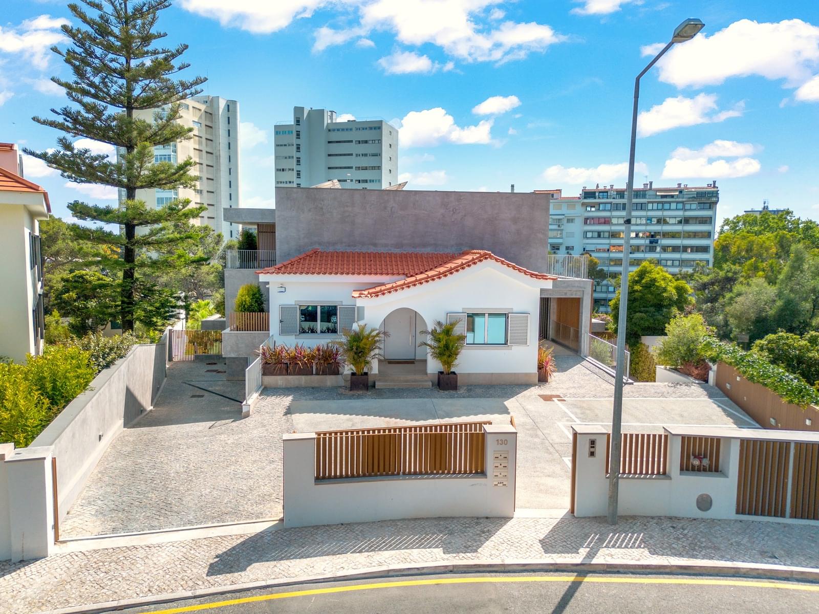 Moradia T4 com piscina, Cascais - Imagem 3