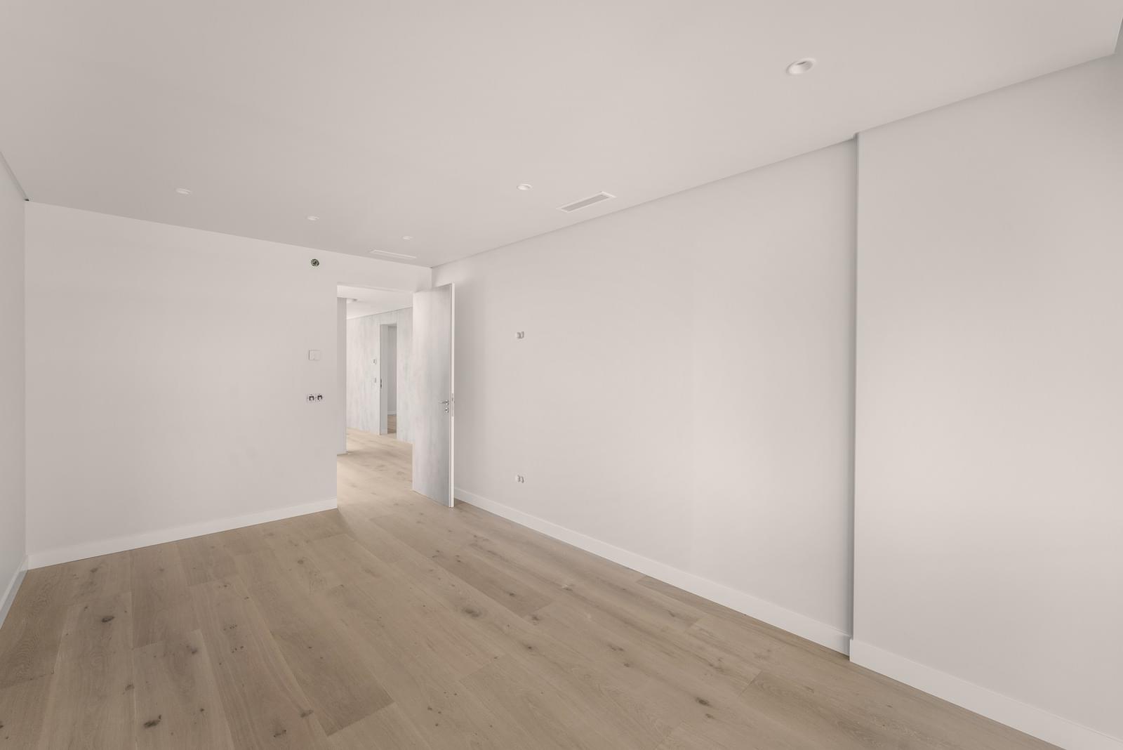 Moradia T4 com piscina, Cascais - Imagem 19