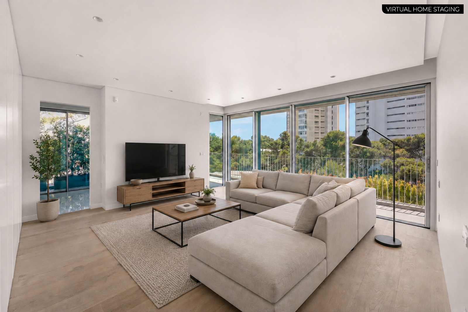 4 Bedroom Villa/Townhouse's Image 21