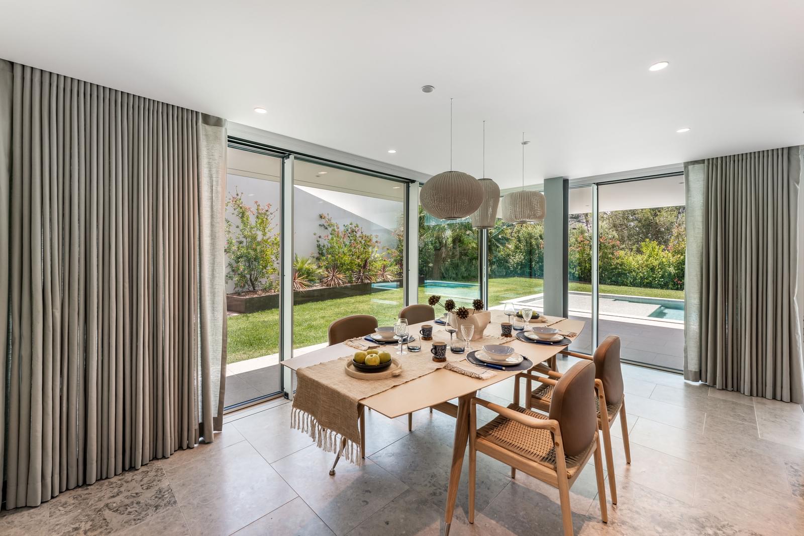 4 Bedroom Villa/Townhouse's Image 3