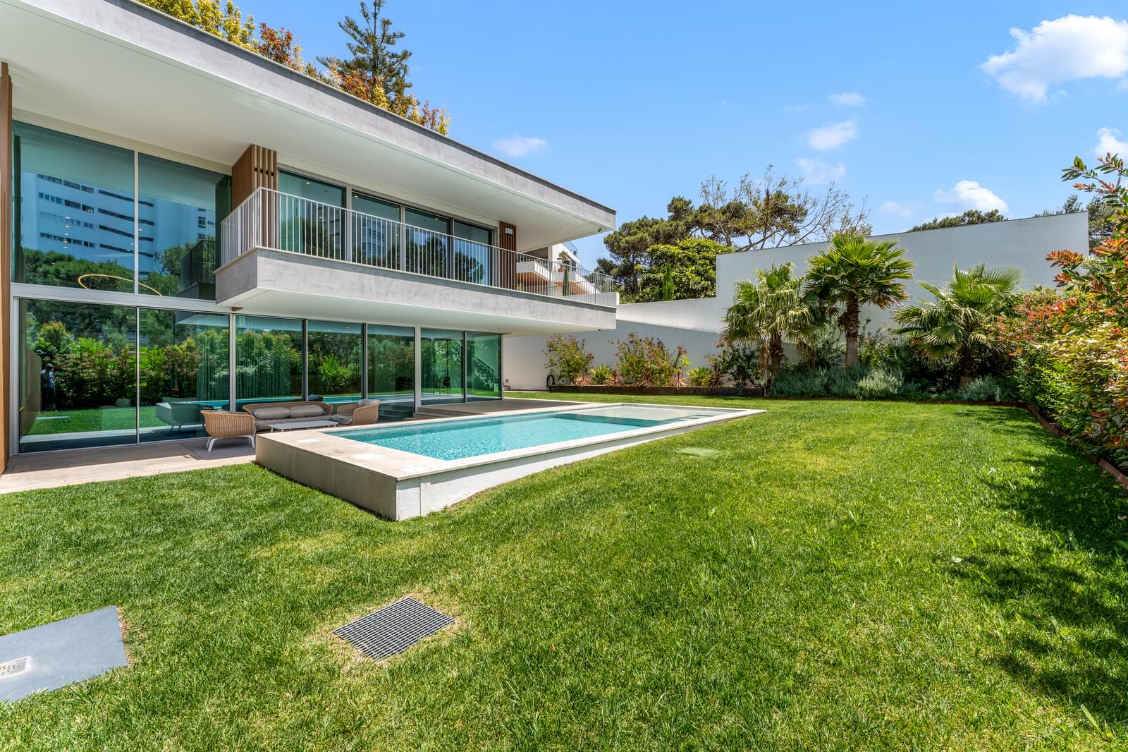 4 Bedroom Villa/Townhouse's Image 15