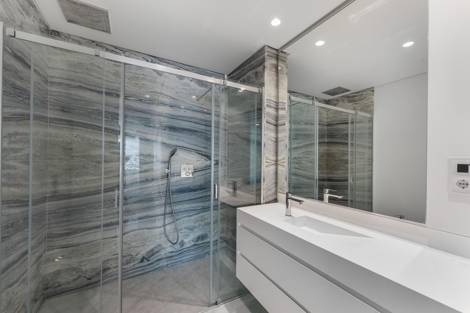 4 Bedroom Villa/Townhouse's Image 21