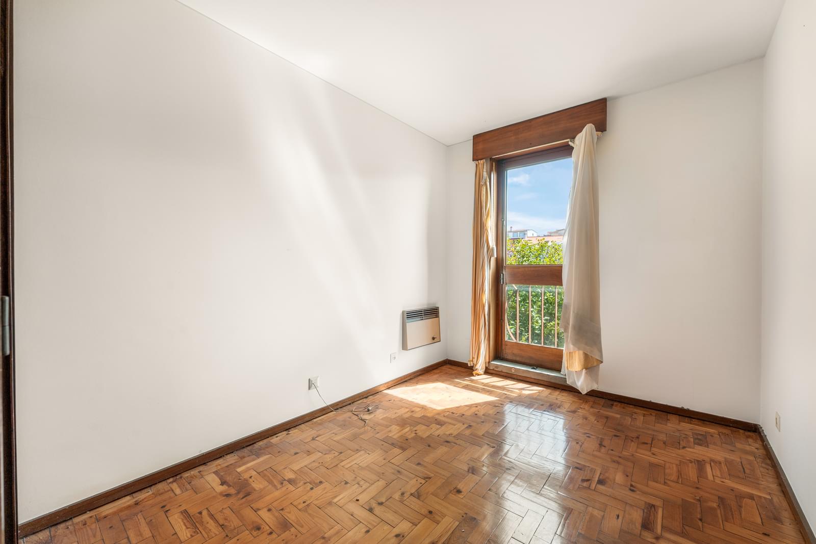 Moradia Geminada T5 com jardim, Nova Queijas, Oeiras - Imagem 25