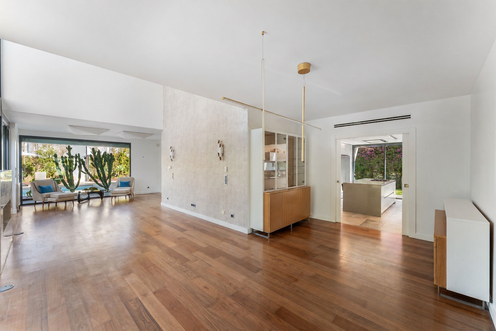 5 Bedroom Detached house with swimming pool, Estoril, Cascais