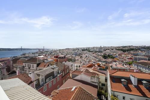 PF40766 - 2 Bedroom Apartment with a terrace, Lisboa - Image 24