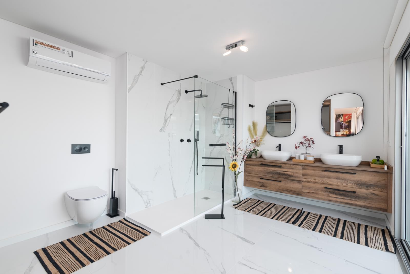 4 Bedroom Apartment/Flat's Image 32