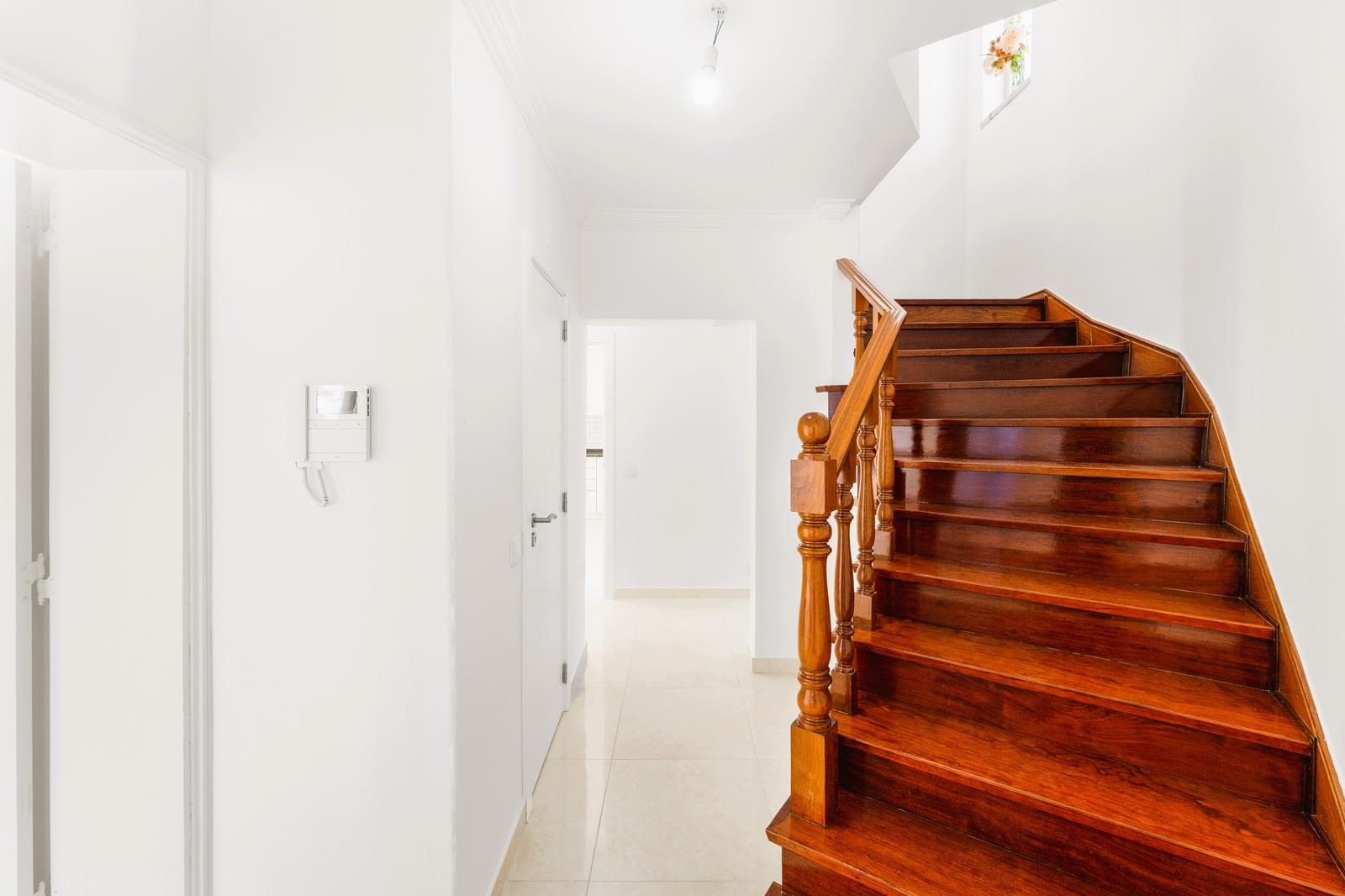 4 Bedroom Villa/Townhouse's Image 6