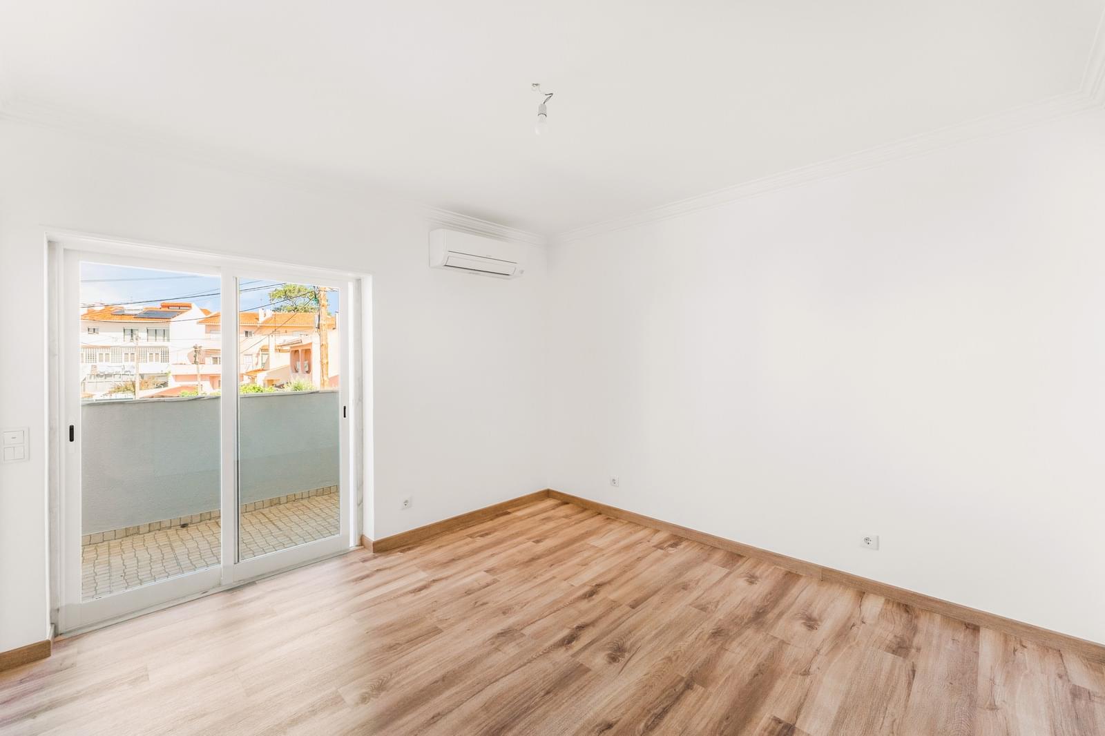 4 Bedroom Villa/Townhouse's Image 12