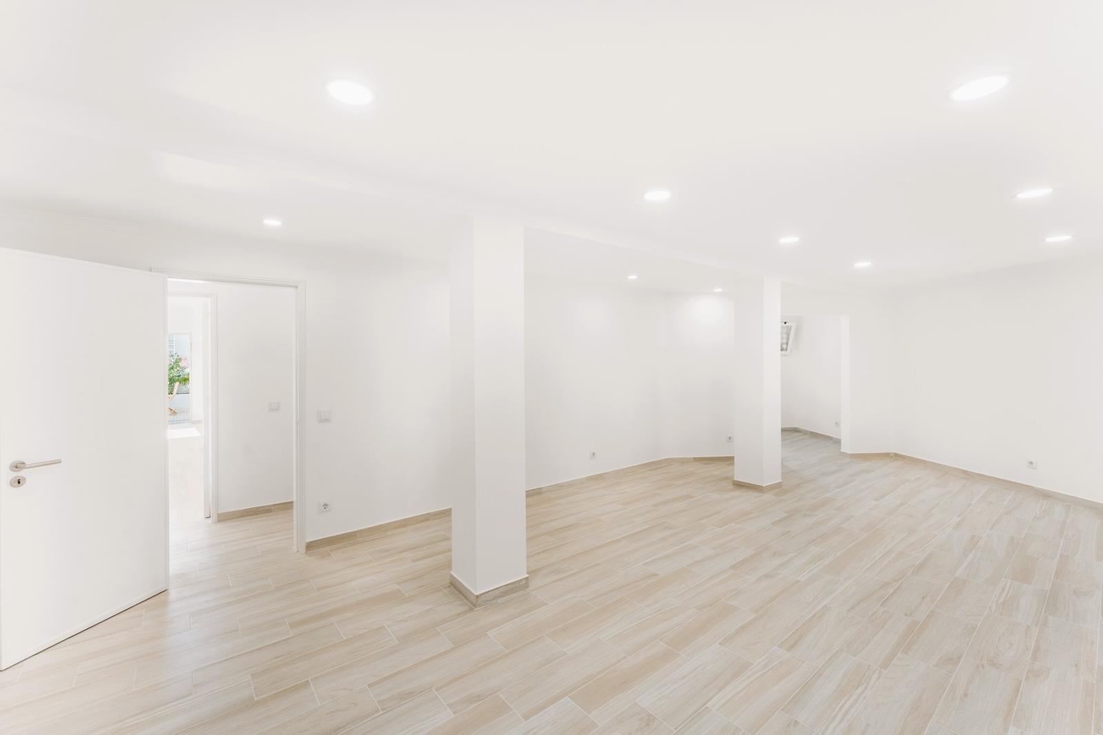 4 Bedroom Villa/Townhouse's Image 20