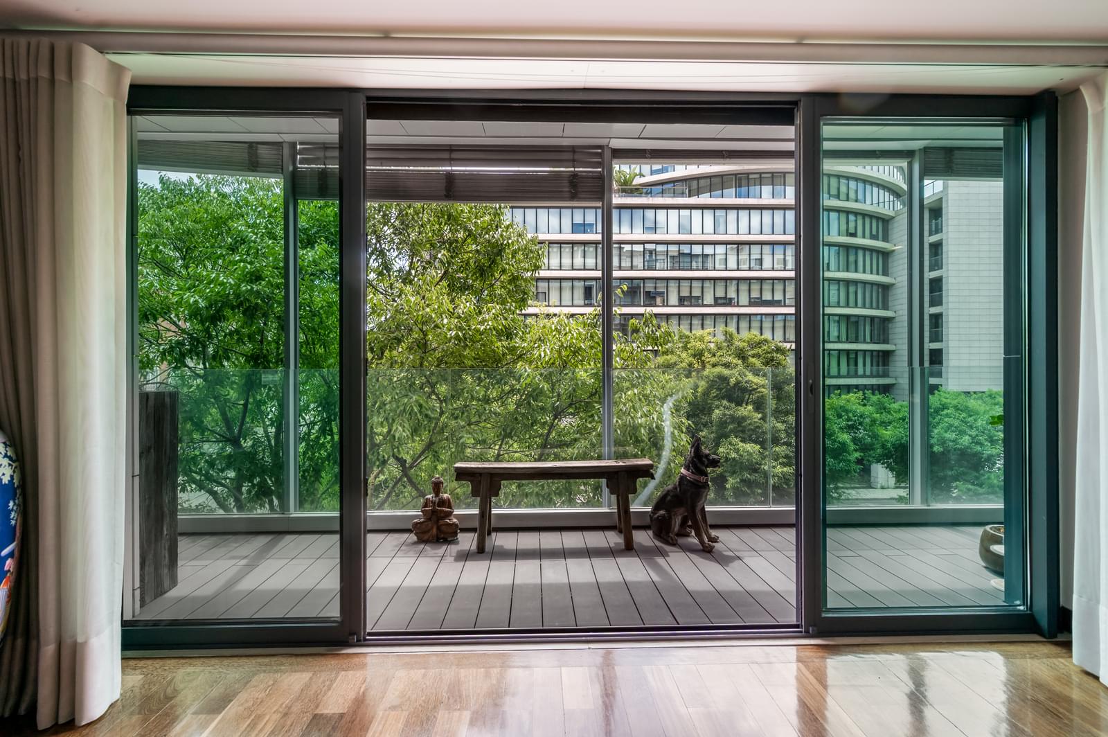 1 Bedroom Apartment with a view - Image 9