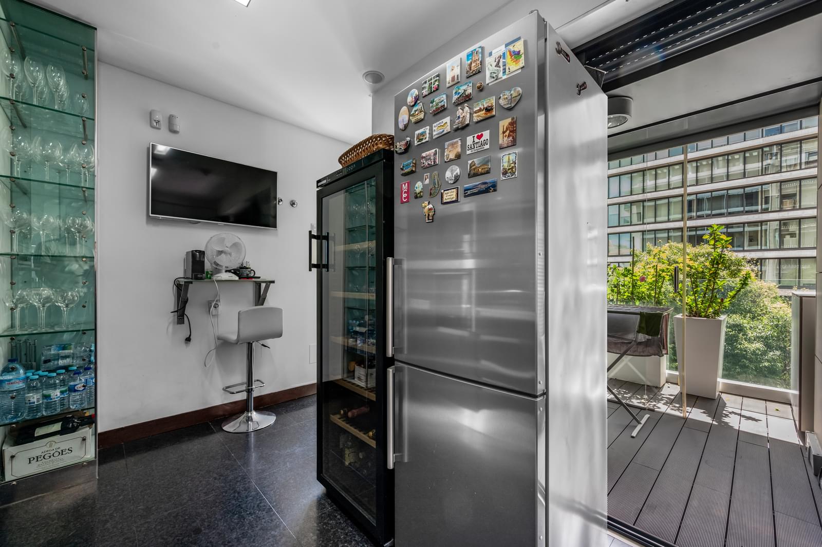 1 Bedroom Apartment with a view - Image 25