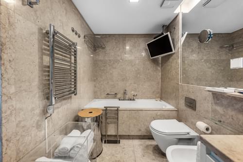 PF40776 - 1 Bedroom Apartment with a view - Image 17