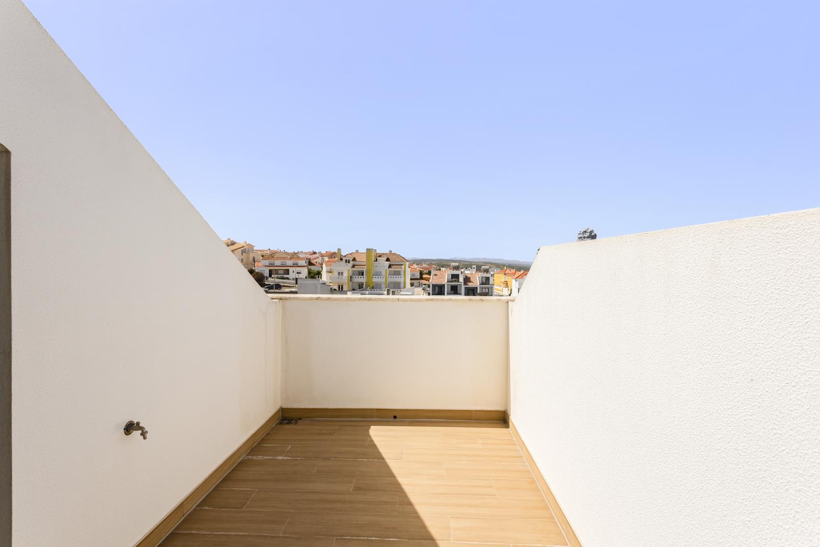 Duplex T3 com piscina, Ericeira, Mafra - Imagem 17