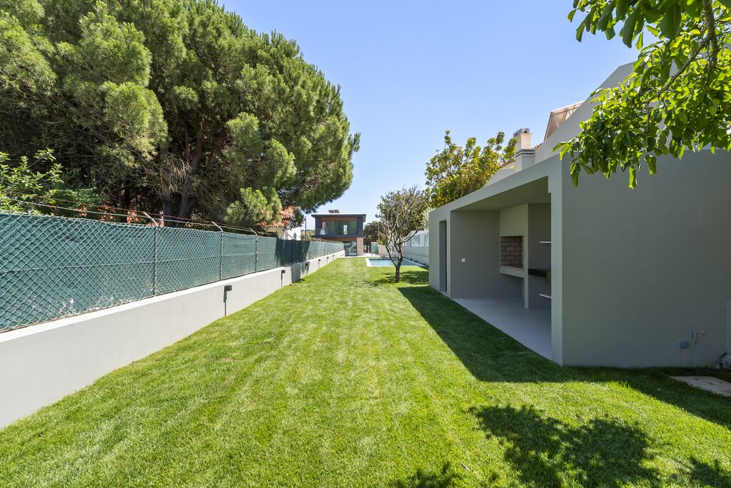 3 Bedroom Detached house with swimming pool, Murches, Cascais
