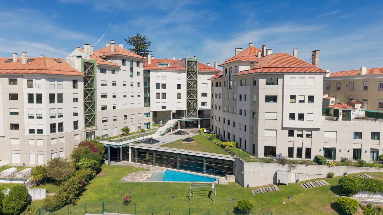 3 Bedroom Duplex with swimming pool, Graça, Lisboa - Image 37